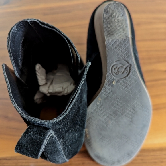 LUCKY BRAND - Suede Booties - Picture 4 of 6